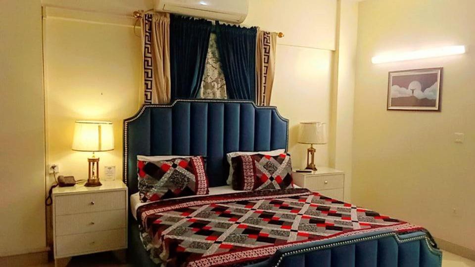Goho Rooms 10Th Commercial Karachi Room photo